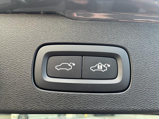 V60 B5 Rデザイン ハーフレザー 全席シートヒーター ACC レーンキープアシスト ブラインドスポット ナビ フルセグTV 全方位カメラ パワーテールゲート LEDヘッドライト ヘッドアップディスプレイ ステアリングH(26枚目)