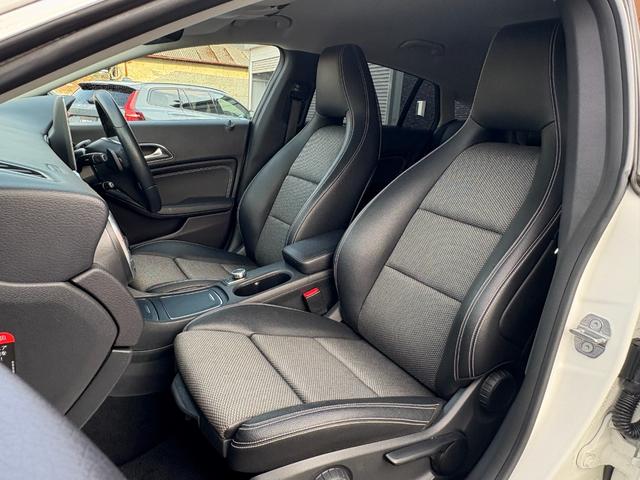 CLAクラス シューティングブレーク CLA180 シューティングブレーク AMGスタイル レーダーセーフティPKG/ETC/純正ドラレコ/Bluetooth/ACC/キーレスゴー/シートヒーター/前後コーナーセンサー/Bカメラ/純正ナビ/電動トランク/純正18インチAW/LEDヘッドライト(7枚目)