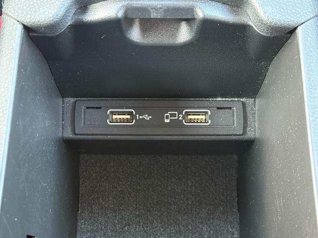 CLAクラス シューティングブレーク CLA180 シューティングブレーク AMGスタイル レーダーセーフティPKG/ETC/純正ドラレコ/Bluetooth/ACC/キーレスゴー/シートヒーター/前後コーナーセンサー/Bカメラ/純正ナビ/電動トランク/純正18インチAW/LEDヘッドライト(11枚目)