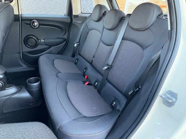 MINI ヴィクトリア 特別仕様車 ナビゲーションパッケージ Bluetooth バックカメラ 前後ドラレコ USB入力端子 キーレスエントリー エアコン ETC車載器 禁煙車 ステアリングスイッチ スペアキー(9枚目)