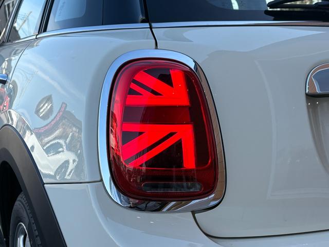 MINI ヴィクトリア 特別仕様車 ナビゲーションパッケージ Bluetooth バックカメラ 前後ドラレコ USB入力端子 キーレスエントリー エアコン ETC車載器 禁煙車 ステアリングスイッチ スペアキー(17枚目)