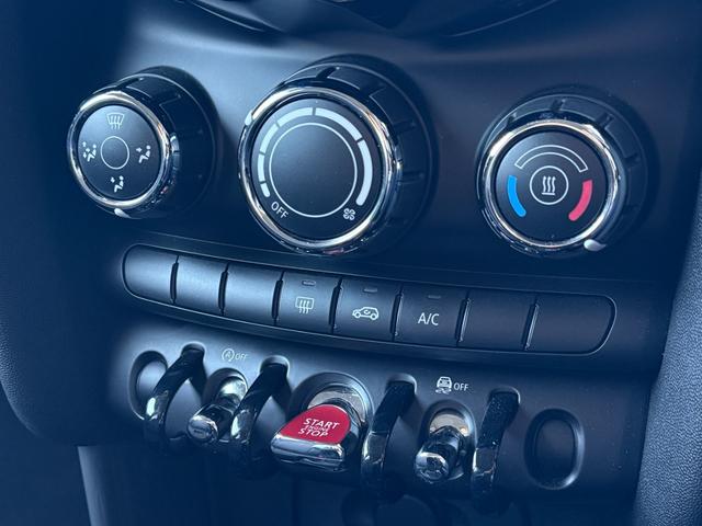 MINI ヴィクトリア 特別仕様車 ナビゲーションパッケージ Bluetooth バックカメラ 前後ドラレコ USB入力端子 キーレスエントリー エアコン ETC車載器 禁煙車 ステアリングスイッチ スペアキー(23枚目)