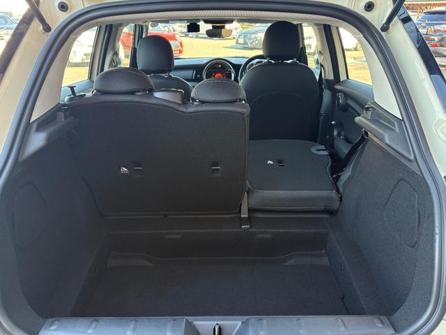 MINI ヴィクトリア 特別仕様車 ナビゲーションパッケージ Bluetooth バックカメラ 前後ドラレコ USB入力端子 キーレスエントリー エアコン ETC車載器 禁煙車 ステアリングスイッチ スペアキー(32枚目)