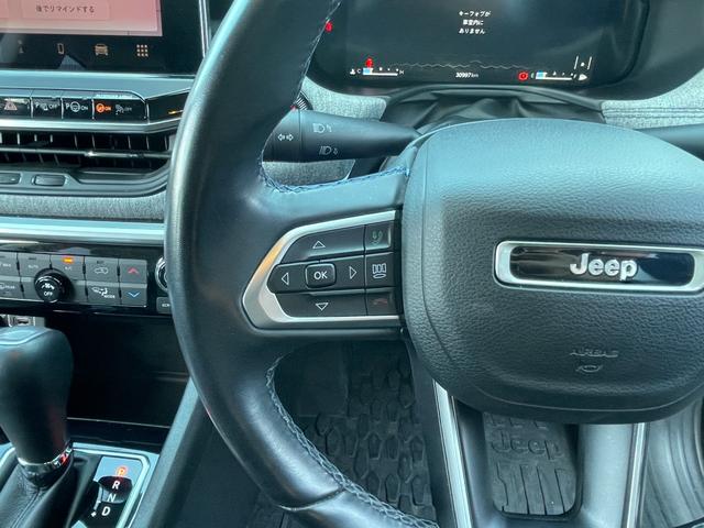 ジープ・コンパス ロンジチュード　４×４　純正ナビフルセグテレビＢｌｕｅｔｏｏｔｈバックカメラクルーズコントロール（ＡＣＣ）プッシュスタートＥＴＣＬＥＤヘッドライトレーンキープアシスト前後ドライブレコーダーブラインドスポットモニター（6枚目）