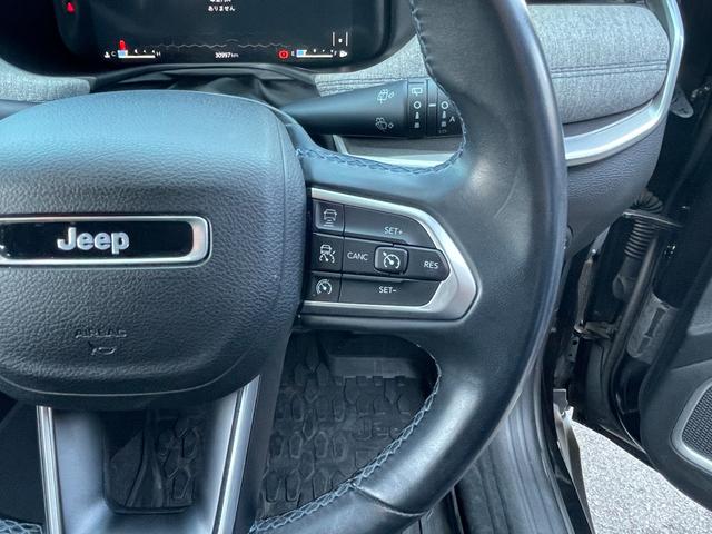ジープ・コンパス ロンジチュード　４×４　純正ナビフルセグテレビＢｌｕｅｔｏｏｔｈバックカメラクルーズコントロール（ＡＣＣ）プッシュスタートＥＴＣＬＥＤヘッドライトレーンキープアシスト前後ドライブレコーダーブラインドスポットモニター（8枚目）