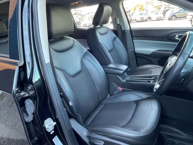 ジープ・コンパス ロンジチュード　４×４　純正ナビフルセグテレビＢｌｕｅｔｏｏｔｈバックカメラクルーズコントロール（ＡＣＣ）プッシュスタートＥＴＣＬＥＤヘッドライトレーンキープアシスト前後ドライブレコーダーブラインドスポットモニター（22枚目）