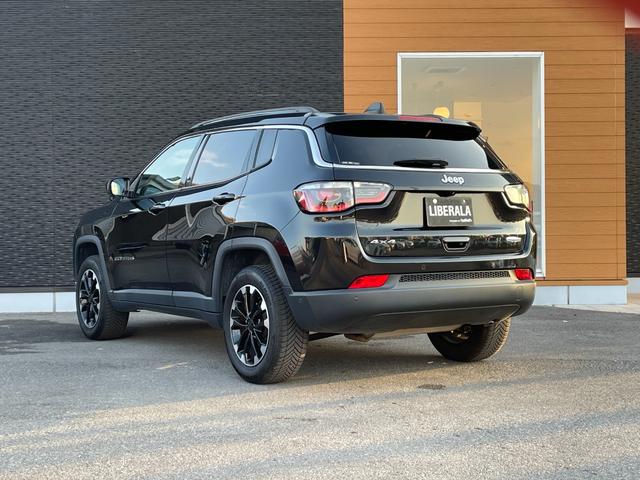 ジープ・コンパス ロンジチュード　４×４　純正ナビフルセグテレビＢｌｕｅｔｏｏｔｈバックカメラクルーズコントロール（ＡＣＣ）プッシュスタートＥＴＣＬＥＤヘッドライトレーンキープアシスト前後ドライブレコーダーブラインドスポットモニター（31枚目）