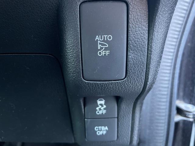 Ｎ－ＢＯＸカスタム Ｇ・ターボＬパッケージ　両側パワースライドドア　サマータイヤＡＷ付積込み　ナビ　フルセグＴＶ　バックカメラ　ＥＴＣ　ＣＴＢＡ　キセノンヘッドライト（10枚目）