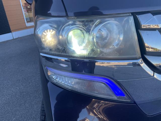 Ｎ－ＢＯＸカスタム Ｇ・ターボＬパッケージ　両側パワースライドドア　サマータイヤＡＷ付積込み　ナビ　フルセグＴＶ　バックカメラ　ＥＴＣ　ＣＴＢＡ　キセノンヘッドライト（23枚目）