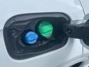 ４０ＴＤＩクワトロ　スポーツ　マトリクスＬＥＤ　バーチャルコックピット　ＡＣＣ　アンビエントライト　Ａｕｄｉプレセンス・サイドアシスト・レーンアシスト　Ｓライン　ハーフレザー　　シートヒーター　パワーシート　ナビ　フルセグ　全方位（28枚目）