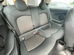 専門の知識を持ったコーディネーターが、お客様にぴったりのお車をご提案をさせていただきます。ご気軽にお立ち寄りくださいませ。 6