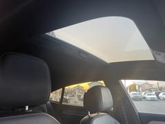 �̣ɣ£ţң��̣��ϡ�͢�������Ӥο����ʥ����������Ƥ��륤��ݡ��ȡ����쥯�ȡ��֥��ɤǤ��������ʡ��ͤȤʤ���������ޤ���ľ�ܴ����봶�������ˤ��������ɤΰ���Ȥνв񤤤򥳡��ǥ��͡��Ȥ������ޤ��� 4