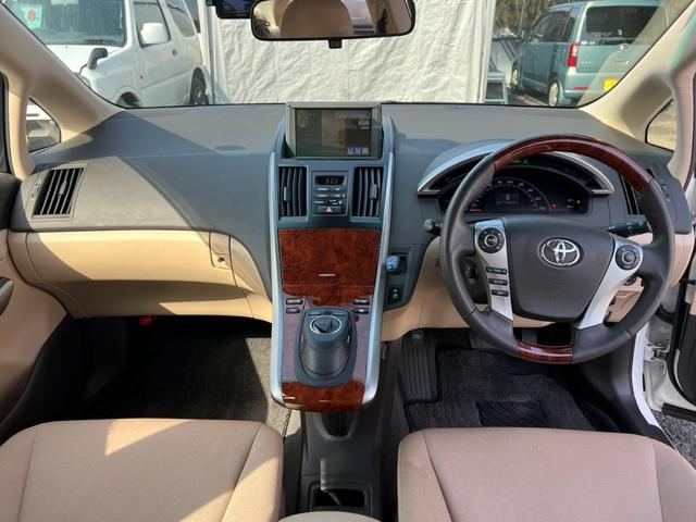 ＳＡＩ Ｇ　ＥＴＣ　オートクルーズコントロール　ＴＶ　アルミホイール　ＨＩＤ　ＣＶＴ　スマートキー　アイドリングストップ　電動格納ミラー　盗難防止システム　パワーシート　衝突安全ボディ　ＡＢＳ　ＥＳＣ　エアコン（2枚目）