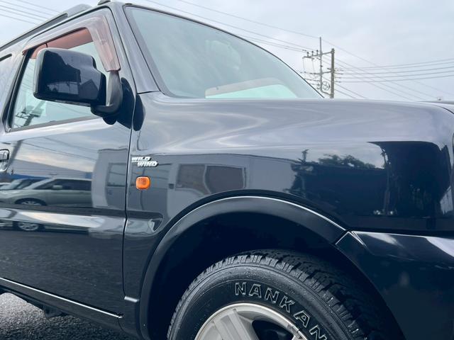 ジムニー ワイルドウインド　ＭＴ　４ＷＤ　ＥＴＣ　キーレスエントリー　電動格納ミラー　　ルーフレール　アルミホイール　衝突安全ボディ　エアコン　パワーウィンドウ　運転席エアバッグ（22枚目）