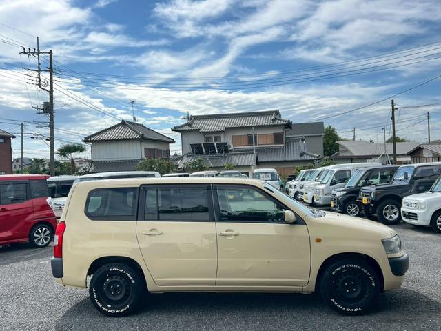 プロボックスバン ＧＬ　４ＷＤ　ＥＴＣ　ＴＶ　キーレスエントリー　電動格納ミラー　ＡＴ　エアコン　パワーウィンドウ　運転席エアバッグ　助手席エアバッグ（4枚目）