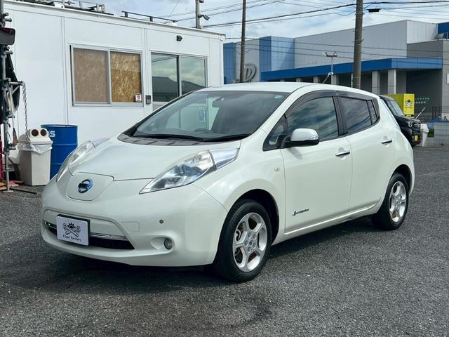 リーフ Ｇ　ＥＴＣ　ＴＶ　クリアランスソナー　オートクルーズコントロール　アルミホイール　ＬＥＤヘッドランプ　スマートキー　ＣＶＴ　盗難防止システム　衝突安全ボディ　ＡＢＳ　ＥＳＣ　エアコン（12枚目）