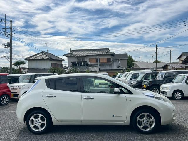 リーフ Ｇ　ＥＴＣ　ＴＶ　クリアランスソナー　オートクルーズコントロール　アルミホイール　ＬＥＤヘッドランプ　スマートキー　ＣＶＴ　盗難防止システム　衝突安全ボディ　ＡＢＳ　ＥＳＣ　エアコン（13枚目）