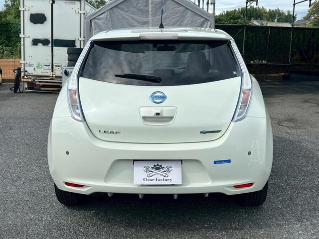 リーフ Ｇ　ＥＴＣ　ＴＶ　クリアランスソナー　オートクルーズコントロール　アルミホイール　ＬＥＤヘッドランプ　スマートキー　ＣＶＴ　盗難防止システム　衝突安全ボディ　ＡＢＳ　ＥＳＣ　エアコン（15枚目）