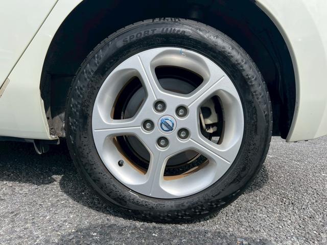 リーフ Ｇ　ＥＴＣ　ＴＶ　クリアランスソナー　オートクルーズコントロール　アルミホイール　ＬＥＤヘッドランプ　スマートキー　ＣＶＴ　盗難防止システム　衝突安全ボディ　ＡＢＳ　ＥＳＣ　エアコン（20枚目）
