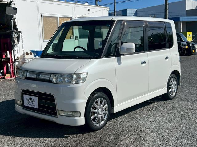 タント カスタムＶＳ　４ＷＤ　ＥＴＣ　ＨＩＤ　スマートキー　電動格納ミラー　ベンチシート　ＡＴ　盗難防止システム　ＡＢＳ　アルミホイール　衝突安全ボディ　エアコン　パワーステアリング　パワーウィンドウ（12枚目）