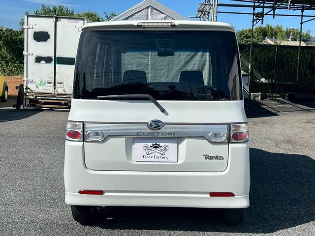 タント カスタムＶＳ　４ＷＤ　ＥＴＣ　ＨＩＤ　スマートキー　電動格納ミラー　ベンチシート　ＡＴ　盗難防止システム　ＡＢＳ　アルミホイール　衝突安全ボディ　エアコン　パワーステアリング　パワーウィンドウ（15枚目）