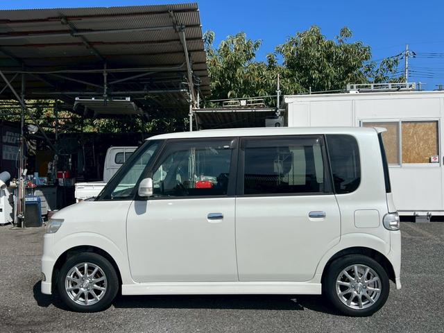 タント カスタムＶＳ　４ＷＤ　ＥＴＣ　ＨＩＤ　スマートキー　電動格納ミラー　ベンチシート　ＡＴ　盗難防止システム　ＡＢＳ　アルミホイール　衝突安全ボディ　エアコン　パワーステアリング　パワーウィンドウ（17枚目）