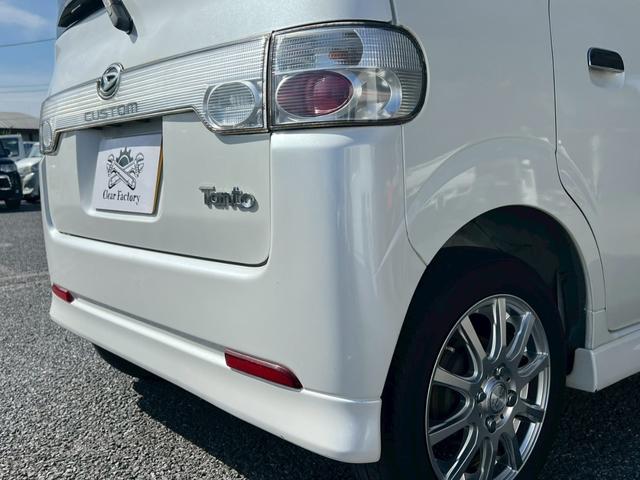 タント カスタムＶＳ　４ＷＤ　ＥＴＣ　ＨＩＤ　スマートキー　電動格納ミラー　ベンチシート　ＡＴ　盗難防止システム　ＡＢＳ　アルミホイール　衝突安全ボディ　エアコン　パワーステアリング　パワーウィンドウ（27枚目）