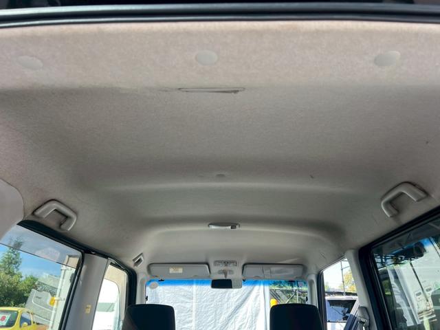 タント カスタムＸスペシャル　ＥＴＣ　電動スライドドア　ＴＶ　ＨＩＤ　スマートキー　アイドリングストップ　ベンチシート　ＣＶＴ　盗難防止システム　ＡＢＳ　アルミホイール　衝突安全ボディ　エアコン　パワーステアリング（10枚目）