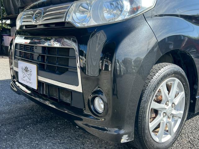 タント カスタムＸスペシャル　ＥＴＣ　電動スライドドア　ＴＶ　ＨＩＤ　スマートキー　アイドリングストップ　ベンチシート　ＣＶＴ　盗難防止システム　ＡＢＳ　アルミホイール　衝突安全ボディ　エアコン　パワーステアリング（26枚目）