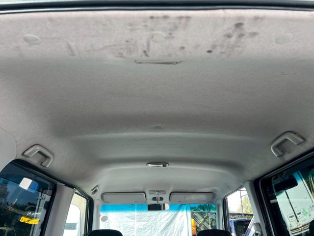 タント カスタムＬ　ＥＴＣ　スライドドア　ナビ　ＨＩＤ　スマートキー　ベンチシート　ＣＶＴ　盗難防止システム　ＡＢＳ　アルミホイール　衝突安全ボディ　エアコン　パワーステアリング（9枚目）