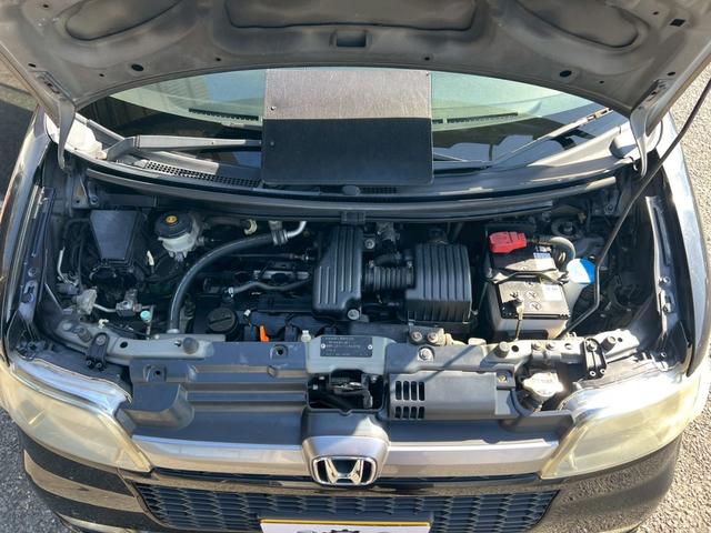 ゼスト スポーツＧ　キーレスエントリー　ベンチシート　ＡＴ　盗難防止システム　ＡＢＳ　衝突安全ボディ　エアコン　パワーステアリング　パワーウィンドウ（19枚目）
