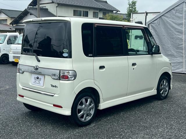 タント カスタムＸ　ＨＩＤ　キーレスエントリー　電動格納ミラー　ベンチシート　ＡＴ　盗難防止システム　ＡＢＳ　アルミホイール　衝突安全ボディ　エアコン　パワーステアリング　パワーウィンドウ　運転席エアバッグ（14枚目）