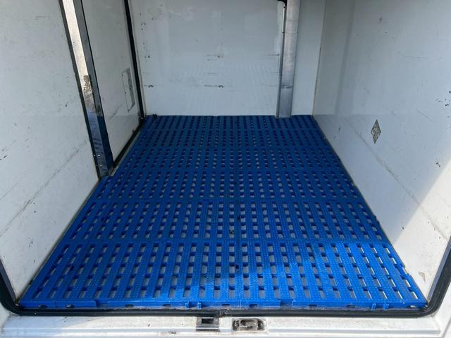 ハイゼットトラック  冷蔵冷凍車 -7℃設定 MT パワステ エアコン(12枚目)