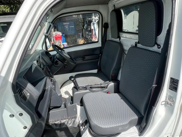 ＮＴ１００クリッパートラック ＤＸ　ＡＴ　パワステ　エアコン（8枚目）