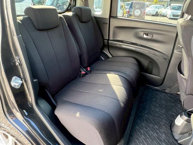 SUBARU LUCRA CUSTOM R LIMITED