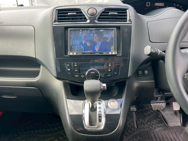 セレナ ハイウェイスター　Ｓ－ハイブリッド　Ｖセレクション　ＥＴＣ　フルセグ　Ｂｌｕｅｔｏｏｔｈ　バックカメラ　オートクルーズコントロール　両側電動スライドドア　アイドリングストップ（3枚目）