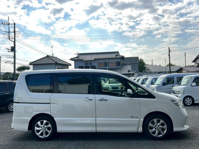 セレナ ハイウェイスター　Ｓ－ハイブリッド　Ｖセレクション　ＥＴＣ　フルセグ　Ｂｌｕｅｔｏｏｔｈ　バックカメラ　オートクルーズコントロール　両側電動スライドドア　アイドリングストップ（13枚目）