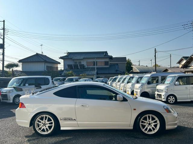 インテグラ ｉＳ　ＭＴ　社外マフラー　社外ステアリング　ダウンサス（9枚目）