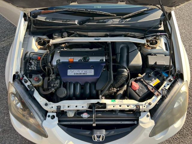 インテグラ ｉＳ　ＭＴ　社外マフラー　社外ステアリング　ダウンサス（18枚目）