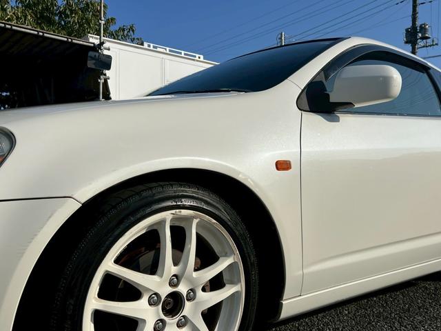 インテグラ ｉＳ　ＭＴ　社外マフラー　社外ステアリング　ダウンサス（22枚目）