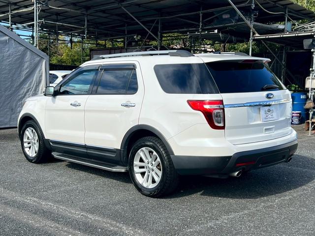 エクスプローラー リミテッド エコブースト 左ハンドル サンルーフ ETC シートヒーター ステアリングヒーター 電動リアゲート フルセグ Bluetooth バックカメラ キーレス(15枚目)