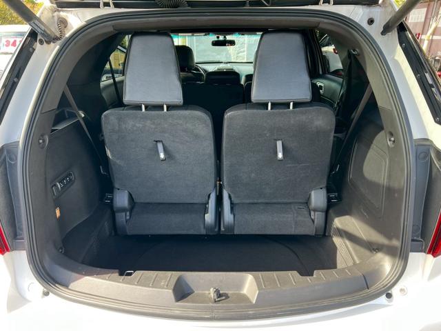 エクスプローラー リミテッド エコブースト 左ハンドル サンルーフ ETC シートヒーター ステアリングヒーター 電動リアゲート フルセグ Bluetooth バックカメラ キーレス(17枚目)