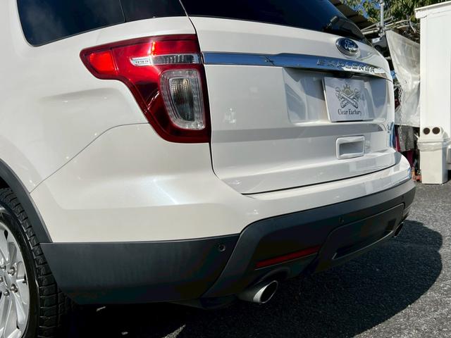 エクスプローラー リミテッド エコブースト 左ハンドル サンルーフ ETC シートヒーター ステアリングヒーター 電動リアゲート フルセグ Bluetooth バックカメラ キーレス(27枚目)