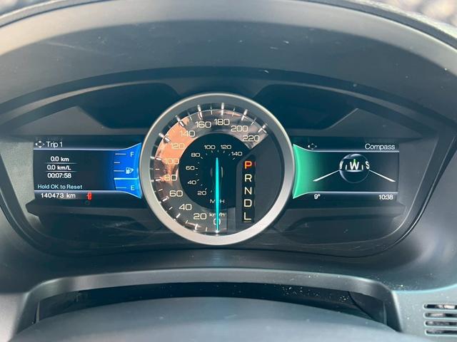 エクスプローラー リミテッド エコブースト 左ハンドル サンルーフ ETC シートヒーター ステアリングヒーター 電動リアゲート フルセグ Bluetooth バックカメラ キーレス(31枚目)