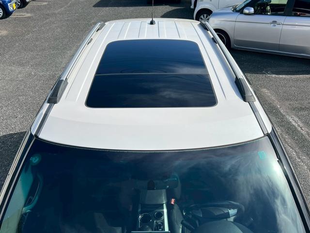 エクスプローラー リミテッド エコブースト 左ハンドル サンルーフ ETC シートヒーター ステアリングヒーター 電動リアゲート フルセグ Bluetooth バックカメラ キーレス(32枚目)