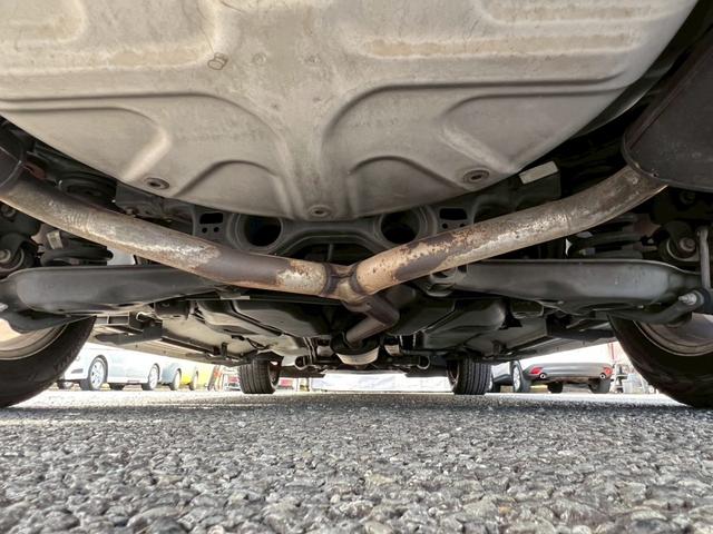 エクスプローラー リミテッド エコブースト 左ハンドル サンルーフ ETC シートヒーター ステアリングヒーター 電動リアゲート フルセグ Bluetooth バックカメラ キーレス(36枚目)