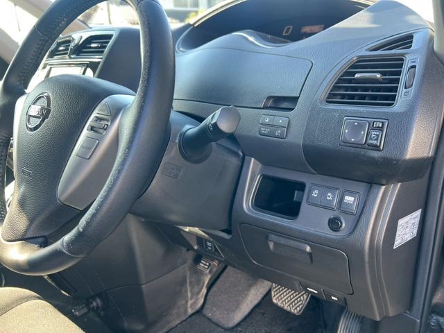 セレナ ライダー ブラックライン S-ハイブリッド ドライブレコーダー ETC バックカメラ TV オートクルーズコントロール 両側電動スライドドア アイドリングストップ スマートキー(6枚目)