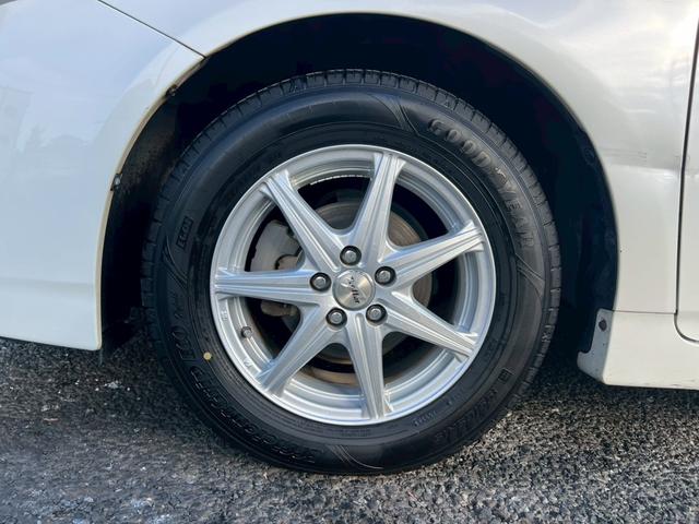 プリウス Ｓ　ＥＴＣ　スマートキー（20枚目）