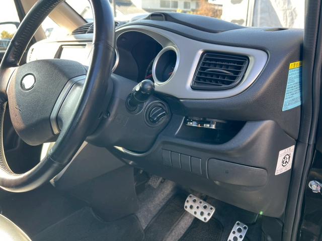 ステラ カスタムＲＳ　スーパーチャージャー　ＥＴＣ　フルセグ　スマートキー（6枚目）