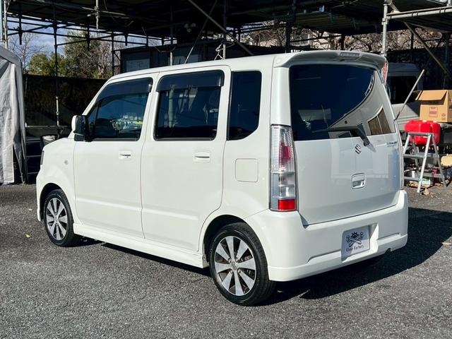 �����A�Q�[�g�_���p�[�w�^������B